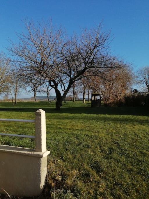 Vila Le Tiluce Les Monts d'Aunay Exteriér fotografie
